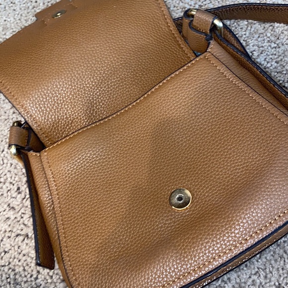 Michael Kors Crossbody Buckle Saddle Bag Purse - Picture 7 of 7